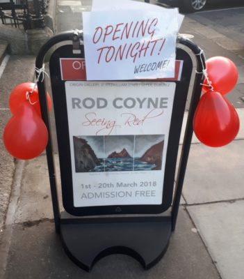 Of course red balloons were order of the day for the street advertisement.
